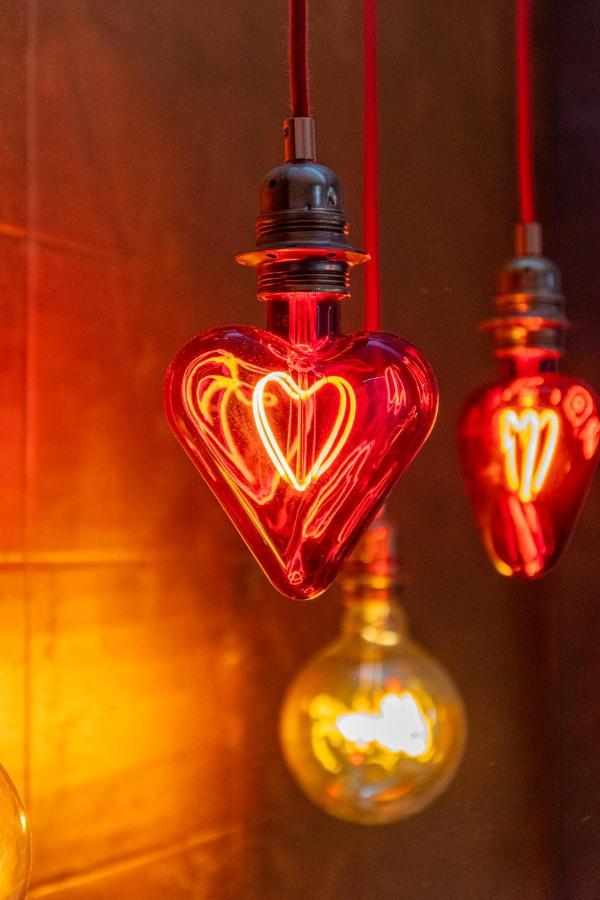 Jacuzzi - Love - Bdsm - Extra Luxury - Ev Chargger - Valentine'S Day - Red Room - Flexible Selfcheckins 28 ซาเกร็บ ภายนอก รูปภาพ